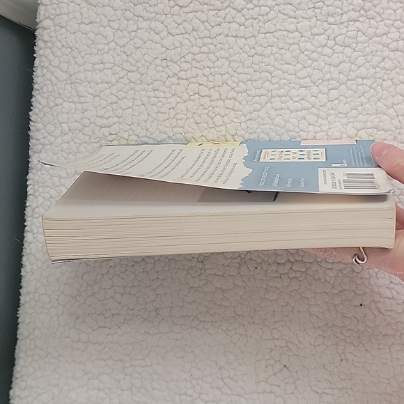 All The Bright Places by Jennifer Niven - Picture 4 of 4